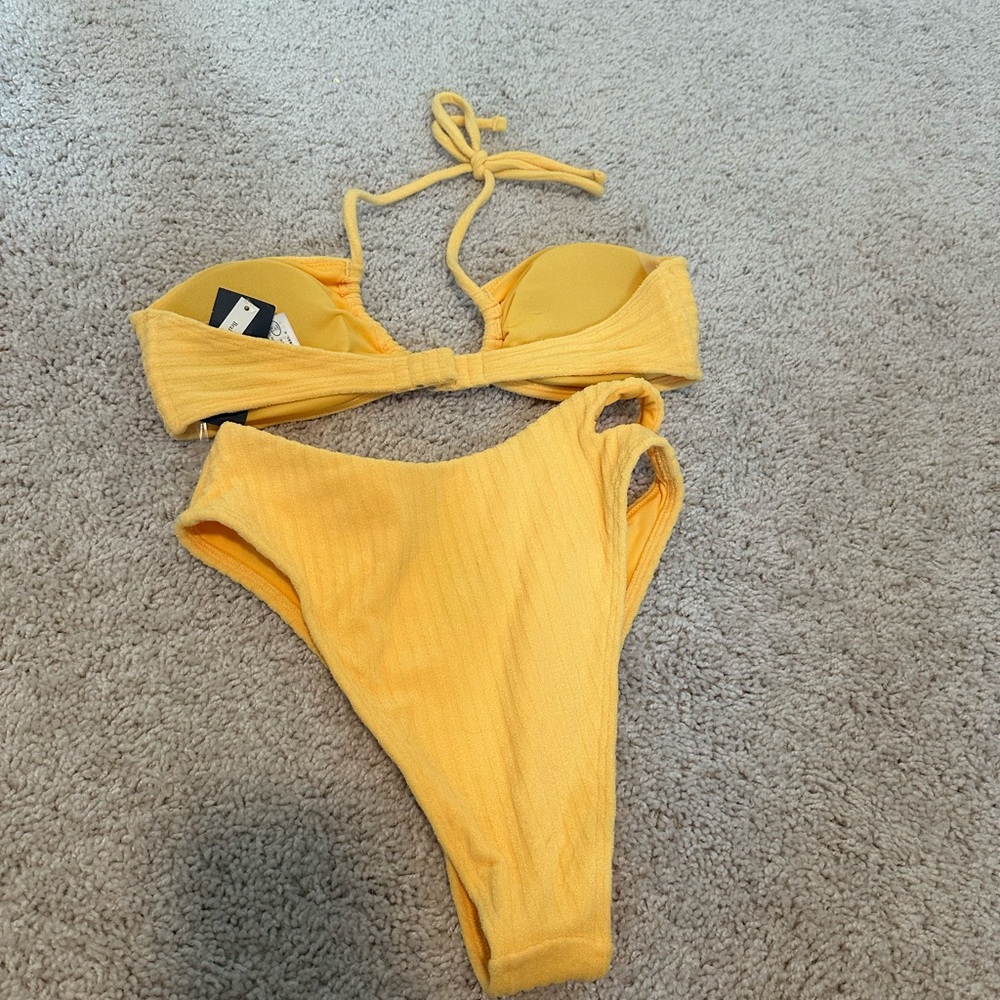 Abercrombie & Fitch Yellow Bikini Set with Cover Up - Picture 2 of 5